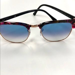 Multicolored Ray-Ban women’s sunglasses